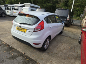 2016 Ford Fiesta 1.3 Zetec in White — image 5