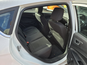 2016 Ford Fiesta 1.3 Zetec in White — image 6