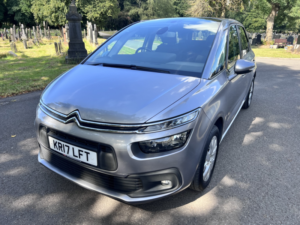2017 Citroen C4 Picasso 1.6 Bluehdi Touch Edition in Grey — image 4
