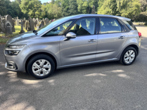 2017 Citroen C4 Picasso 1.6 Bluehdi Touch Edition in Grey — image 6