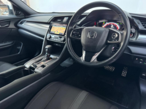 2017 Honda Civic 1.5 Vtec Turbo Sport CVT Euro 6 (s/s) 5dr in White — image 4