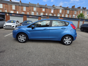 2010 Ford Fiesta 1.3 Style in Blue — image 6