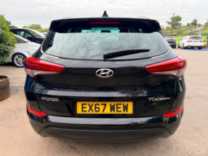 2017 Hyundai Tucson 1.7 Crdi Blue Drive Premium SUV 5dr Diesel Dct Euro 6 (s/s) (141 Ps) in Black — image 3