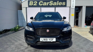 2018 Jaguar F-Pace 2.0 D180 R-Sport Auto AWD Euro 6 (s/s) 5dr in Black — image 3