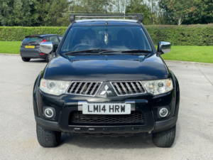 2014 Mitsubishi L200 2.5 Di-D Trojan 4WD Euro 5 4dr in Black — image 2