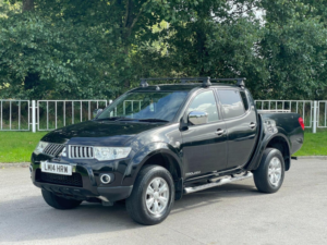 2014 Mitsubishi L200 2.5 Di-D Trojan 4WD Euro 5 4dr in Black — image 3