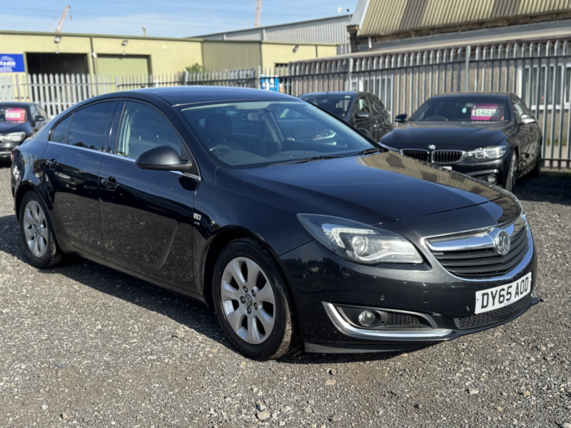 2016 Vauxhall Insignia 2.0 Cdti Sri Nav in Black — image 1