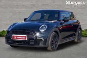 2023 MINI Hatch 1.5 Cooper Sport Steptronic Euro 6 (s/s) 3dr in Black — image 3