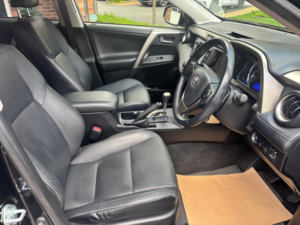 2015 Toyota Rav4 2.2 D-Cat Invincible SUV 5dr Diesel Auto 4WD Euro 5 (150 Ps) in Grey — image 5