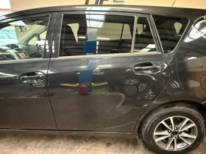2013 Toyota Verso 2.0 D-4d Icon Euro 5 5dr in Black — image 5