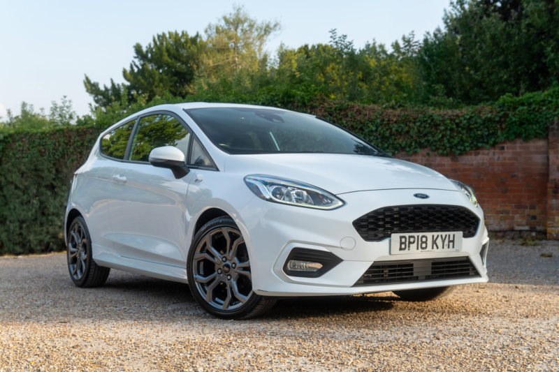 2018 Ford Fiesta 1.0t Ecoboost St-Line Hatchback 3dr Petrol Manual Euro 6 (s/s) (125 Ps) in White — image 1