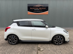 2019 Suzuki Swift 1.4 Boosterjet Sport Hatchback 5dr Petrol Manual Euro 6 (s/s) (140 Ps) in White — image 2
