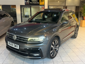 2018 Volkswagen Tiguan 2.0 Tdi R-Line in Grey — image 5
