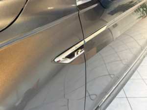 2018 Volkswagen Tiguan 2.0 Tdi R-Line in Grey — image 6