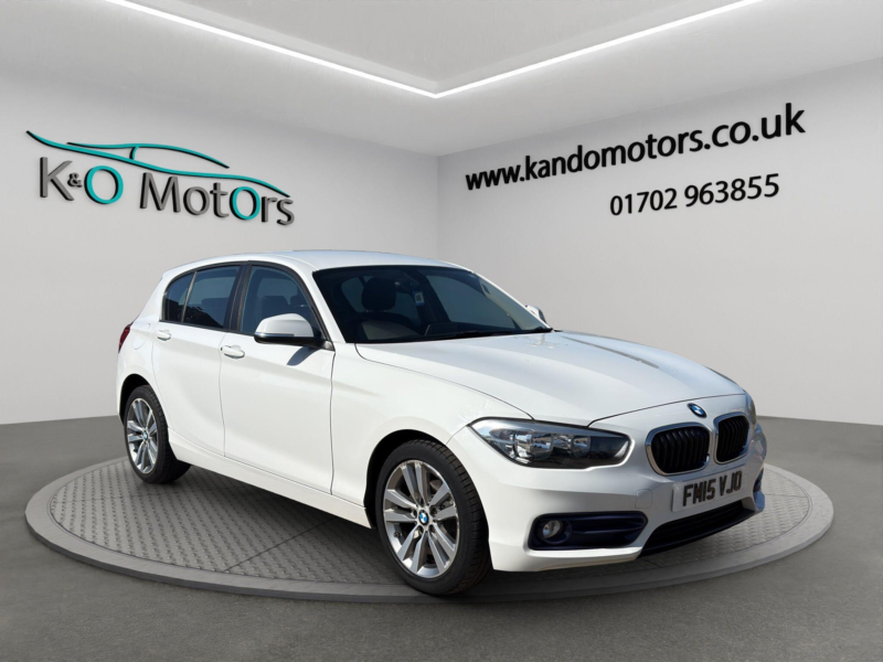 2015 BMW 1 Series 1.6 118i Sport Euro 6 (s/s) 5dr in White — image 1