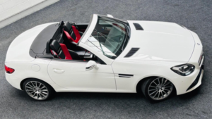 2017 Mercedes-Benz Slc 2.0 Slc200 Amg Line G-Tronic Euro 6 (s/s) 2dr in White — image 2