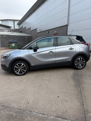 2020 Vauxhall Crossland X 1.2 Turbo Gpf Elite Nav SUV 5dr Petrol Manual Euro 6 (s/s) (130 Ps) in Grey — image 2