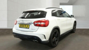 2015 Mercedes-Benz Gla 2.1 Gla220 Cdi Amg Line 7g-Dct 4matic Euro 6 (s/s) 5dr in White — image 5