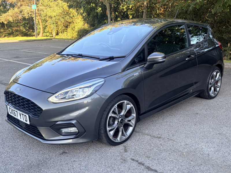 2018 Ford Fiesta 1.0 T Ecoboost St-Line in Grey — image 1