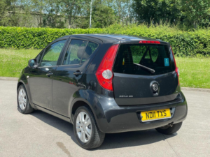 2011 Vauxhall Agila 1.2 Vvt Se Auto Euro 5 5dr in Black — image 5