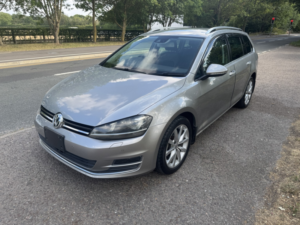2014 Volkswagen Golf 1.4gt DSG Estate Automatic in Silver — image 2