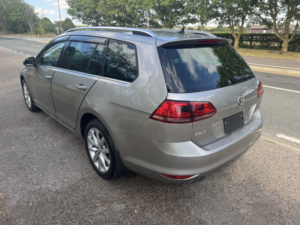 2014 Volkswagen Golf 1.4gt DSG Estate Automatic in Silver — image 4