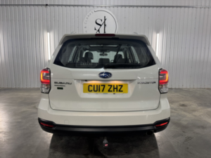 2017 Subaru Forester 2.0 I Xe Premium in White — image 3