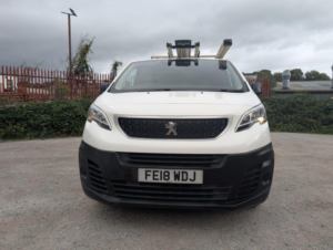 2018 Peugeot Expert 2.0 Bluehdi 1400 S Standard Panel Van Mwb Euro 6 (s/s) 6dr in White — image 2