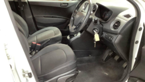 2019 Hyundai I10 1.0 Play Euro 6 5dr in White — image 3