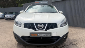2011 Nissan Qashqai 1.5 Dci N-Tec 2WD Euro 5 5dr in White — image 2