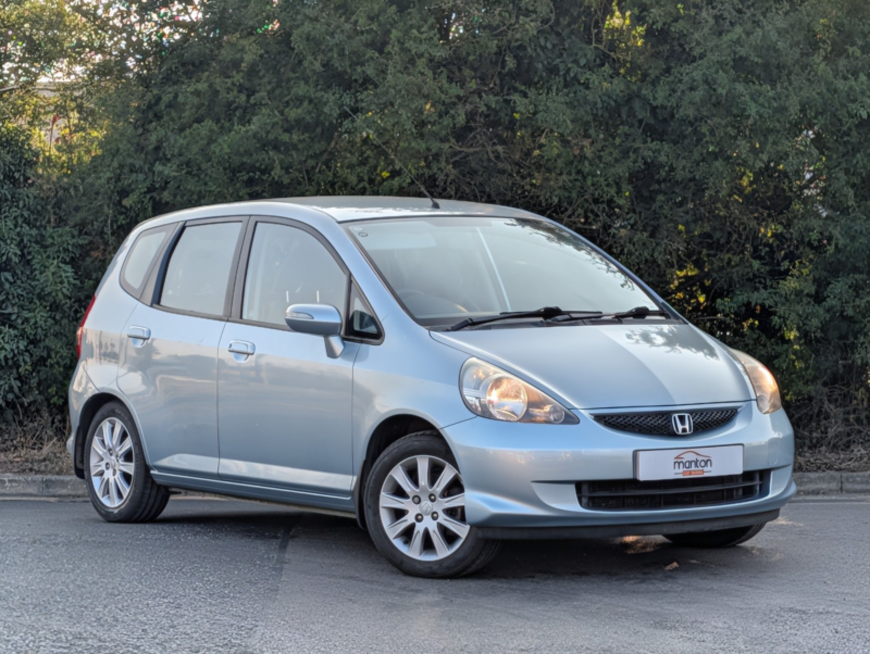 2006 Honda Jazz 1.4 I-Dsi Sport in Blue — image 1