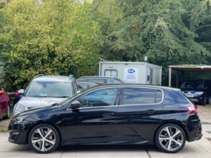 2017 Peugeot 308 2.0 Bluehdi Gt Eat Euro 6 (s/s) 5dr in Black — image 5