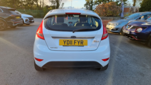 2011 Ford Fiesta 1.3 Zetec in White — image 5