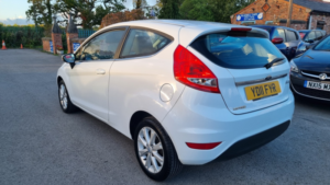 2011 Ford Fiesta 1.3 Zetec in White — image 6