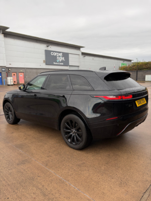 2018 Land Rover Range Rover Velar 2.0 D240 R-Dynamic S SUV 5dr Diesel Auto 4WD Euro 6 (s/s) (240 Ps) in Black — image 3