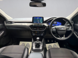 2022 Ford Kuga 2.0 Kuga Titanium 5 Door 2.0l Ecoblue 150ps Mhev Fwd 6 Speed Manual in Blue — image 3