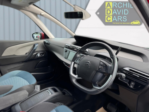 2019 Citroen Grand C4 Spacetourer 1.5 Bluehdi Feel in Red — image 5