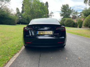 2019 Tesla Model 3 (dual Motor) Performance in Black — image 6