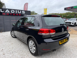 2011 Volkswagen Golf 2.0 Tdi Match DSG Euro 5 5dr in Black — image 4