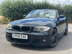 2009 BMW 1 Series 3.0 125i M Sport Steptronic Euro 4 2dr in Black — image 2