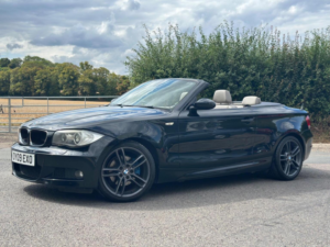 2009 BMW 1 Series 3.0 125i M Sport Steptronic Euro 4 2dr in Black — image 4