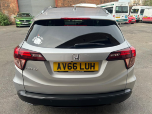 2016 Honda Hr-V 1.5 I-Vtec Ex in Silver — image 6