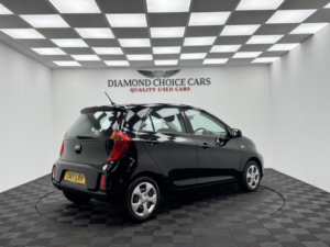 2017 Kia Picanto 1.0 1 Air in Black — image 6