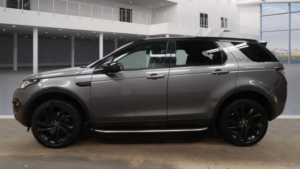 2017 Land Rover Discovery Sport 2.0 Td4 Hse Black Auto 4WD Euro 6 (s/s) 5dr in Grey — image 6