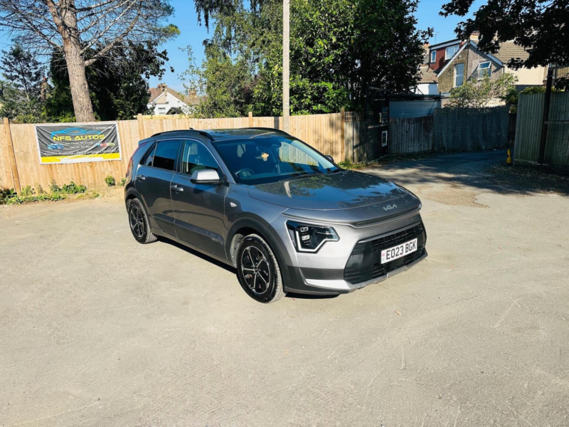 2023 Kia Niro 1.6h Gdi 2 Dct Euro 6 (s/s) 5dr in Grey — image 1