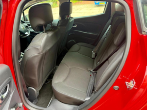 2015 Renault Clio 0.9 Tce Dynamique Nav Euro 6 (s/s) 5dr in Red — image 5