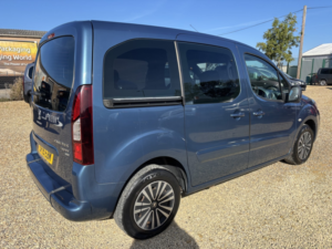 2015 Peugeot Partner Tepee Auto Wav Automatic Wheelchair Accessible Vehicle 1.6 Hdi Tepee S in Blue — image 3
