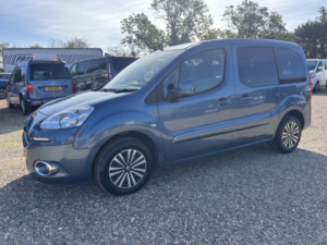 2015 Peugeot Partner Tepee Auto Wav Automatic Wheelchair Accessible Vehicle 1.6 Hdi Tepee S in Blue — image 5