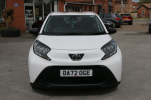 2022 Toyota Aygo X 1.0 Vvt-I Pure in White — image 2