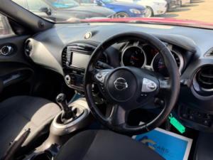 2015 Nissan Juke 1.5 Dci Acenta Premium Euro 6 (s/s) 5dr in Red — image 3